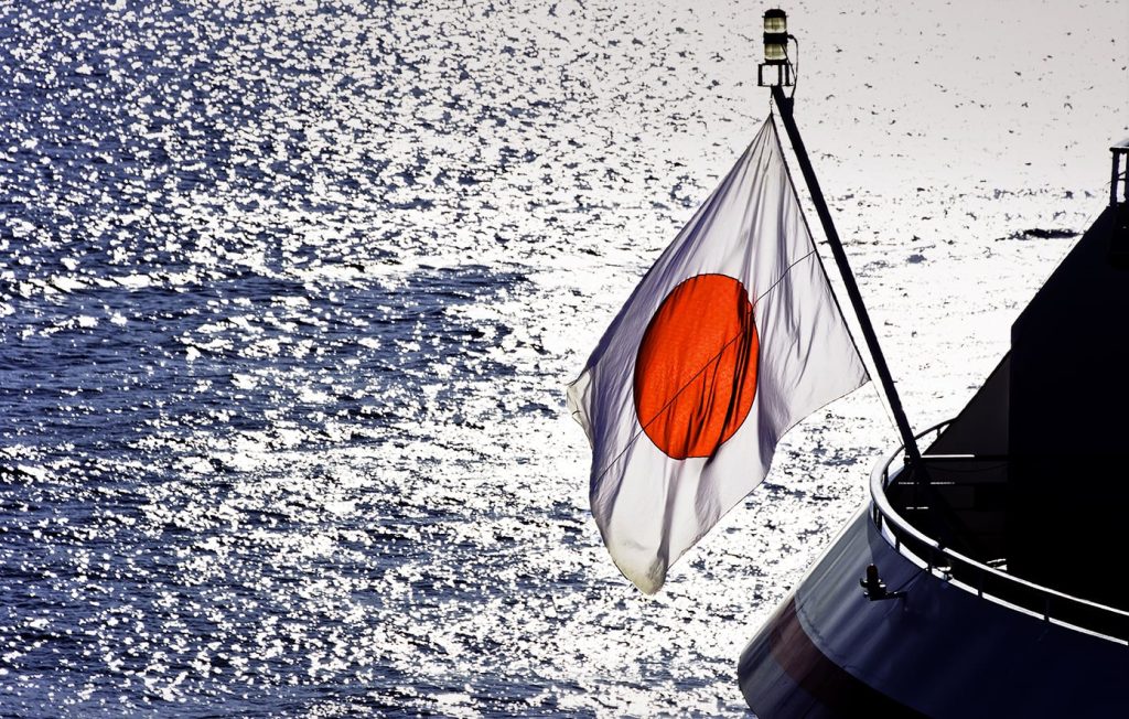 Η Ιαπωνία δεν εξετάζει το ενδεχόμενο να συζητήσει με το Ιράν σχετικά με τα Στενά του Ορμούζ