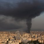 Ο πόλεμος στην Μέση Ανατολή μπήκε στον δεύτερο μήνα: Οι… διαπραγματεύσεις και οι παγιδευμένοι άμαχοι