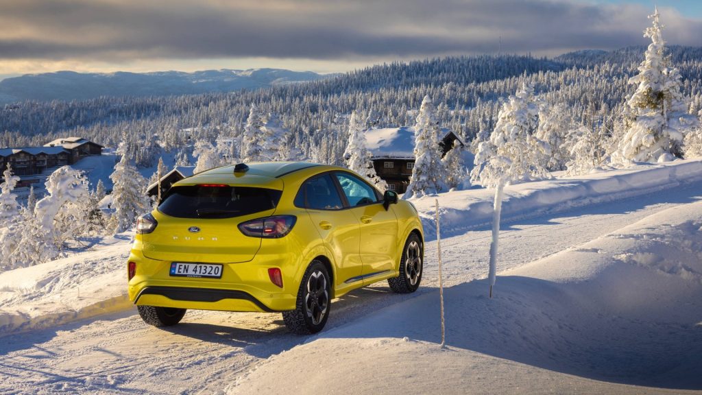 Ford Puma Gen-E: Το ηλεκτρικό που ταιριάζει σε κάθε εποχή