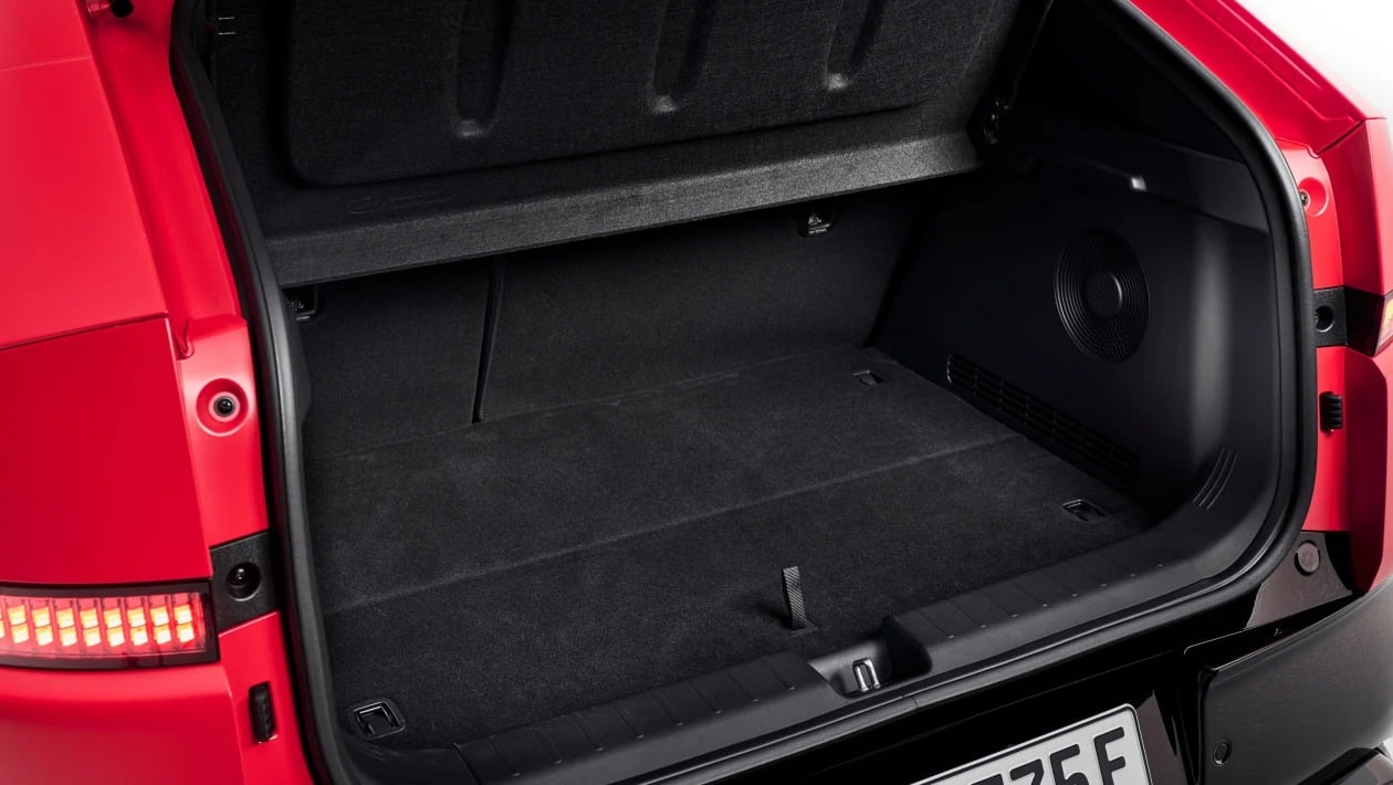 Hyundai Ioniq 3 vs ανταγωνισμός: Τι προσφέρει το νέο EV