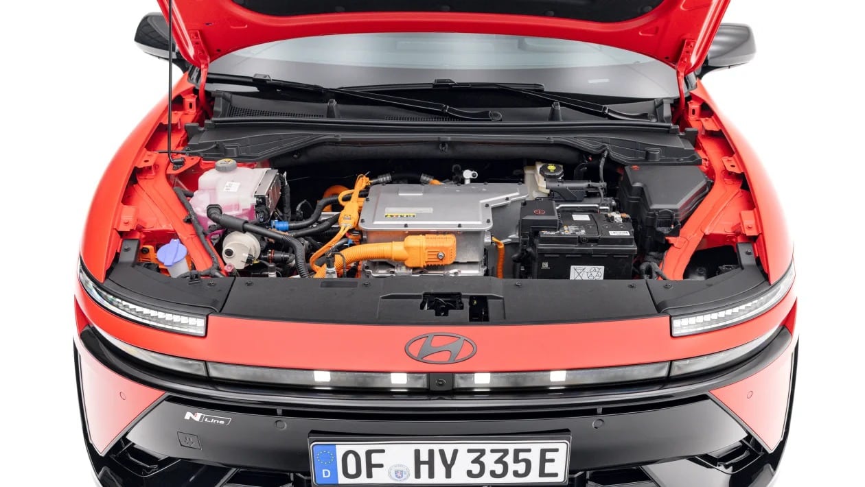 Hyundai Ioniq 3 vs ανταγωνισμός: Τι προσφέρει το νέο EV