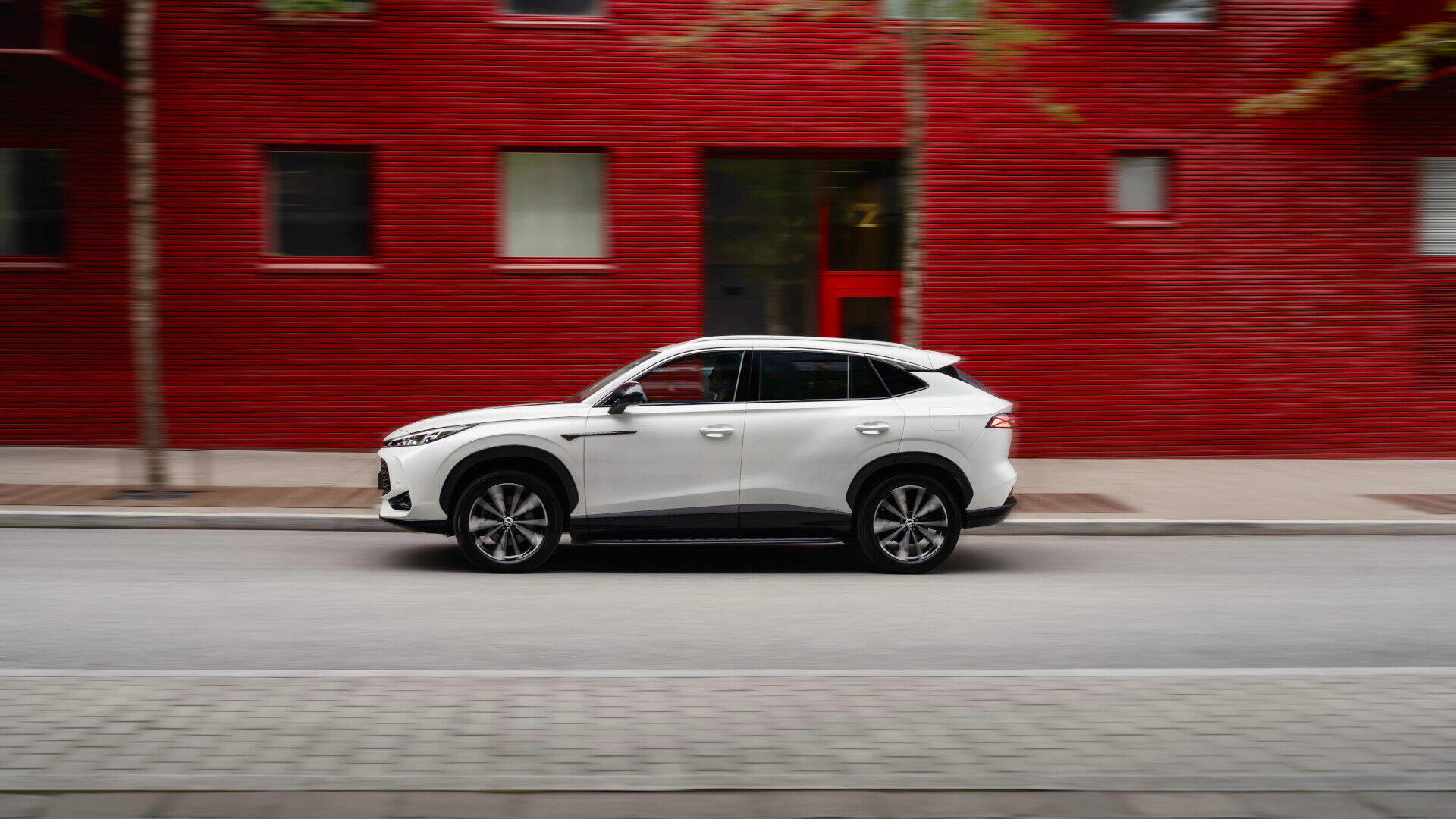 MG HS PHEV+ (1)