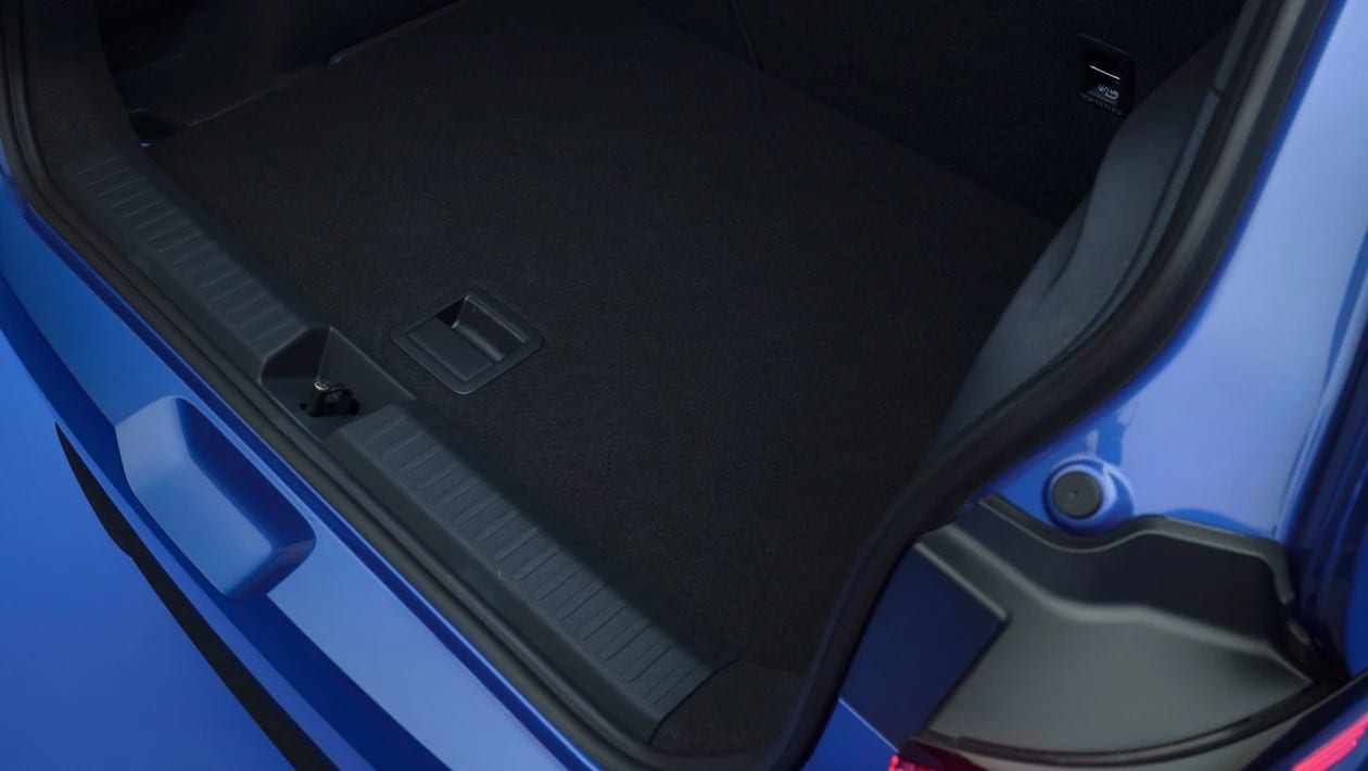 Νέο VW ID. Polo: «Ηλεκτροσόκ» με 455 km αυτονομία, 211 PS και τιμή από €25.000