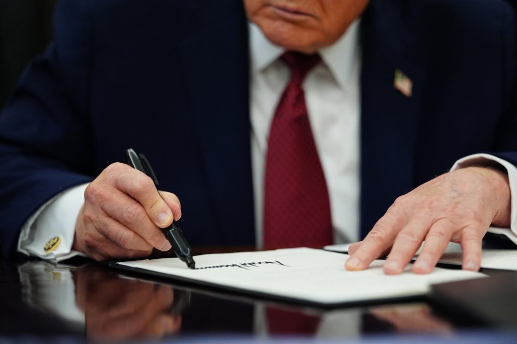 Ο βασικός κανόνας των διαπραγματεύσεων που ο Τραμπ ξεχνάει στο Ιράν