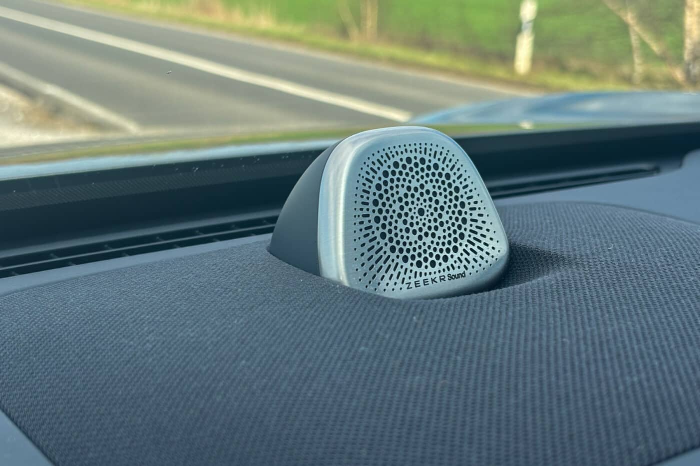 Το Zeekr 7X Privilege AWD με 646 PS αλλάζει τα δεδομένα 