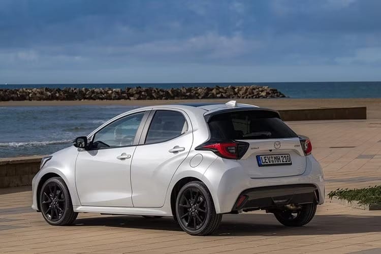 Αυτό είναι το νέο Mazda2 Hybrid