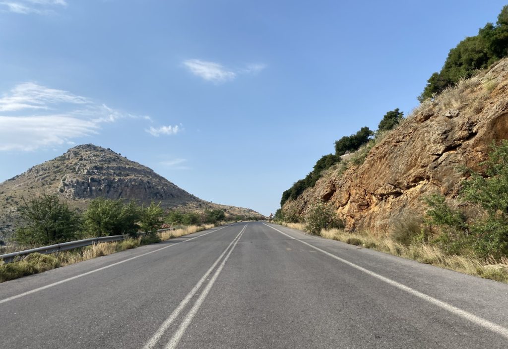 Ερώτηση Κατρίνη και Γιαννακούρα για τους οδικούς άξονες που συνδέουν Ηλεία και Αρκαδία