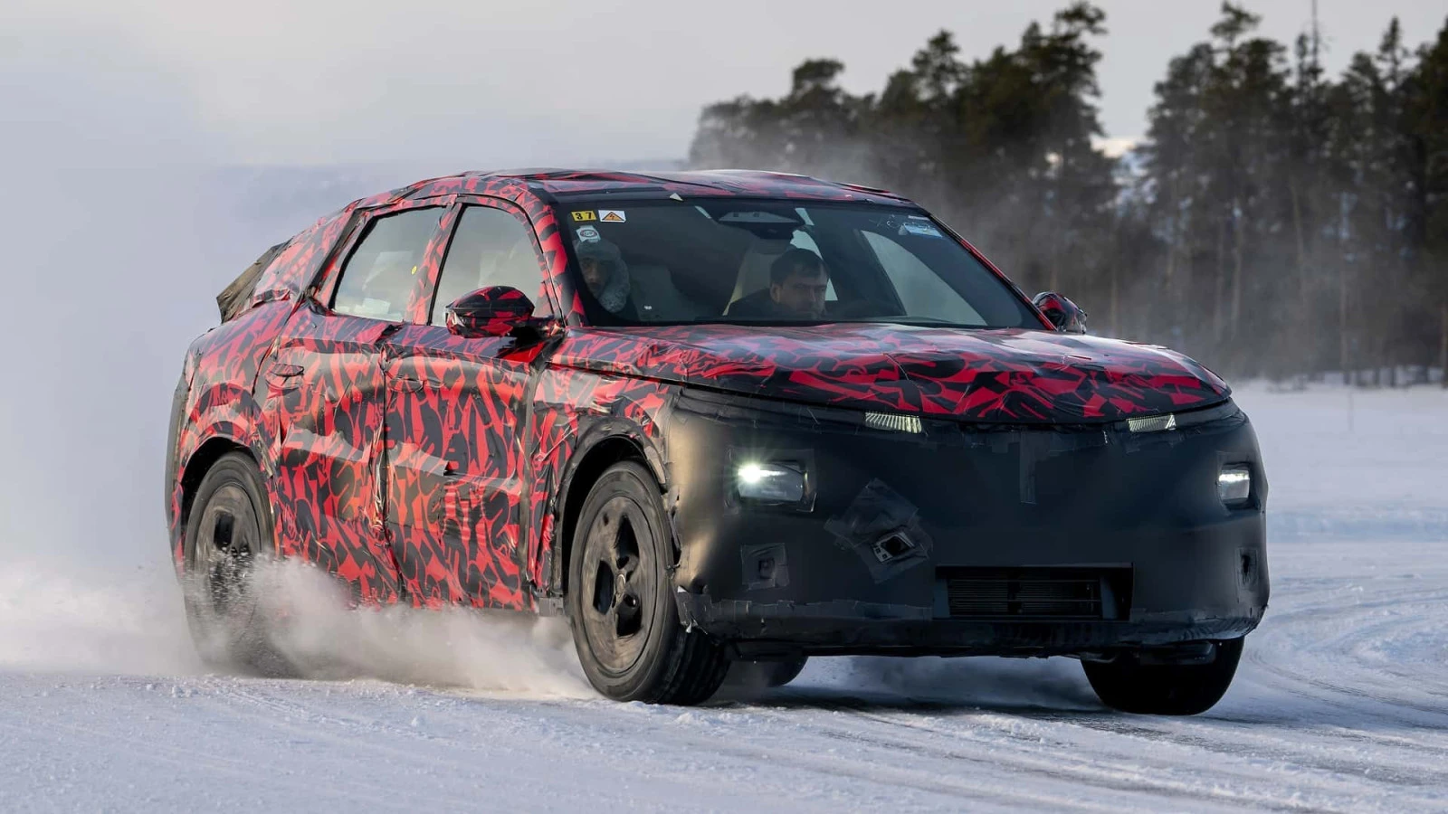 Δείτε τις πρώτες εικόνες από την νέα Alfa Romeo Stelvio