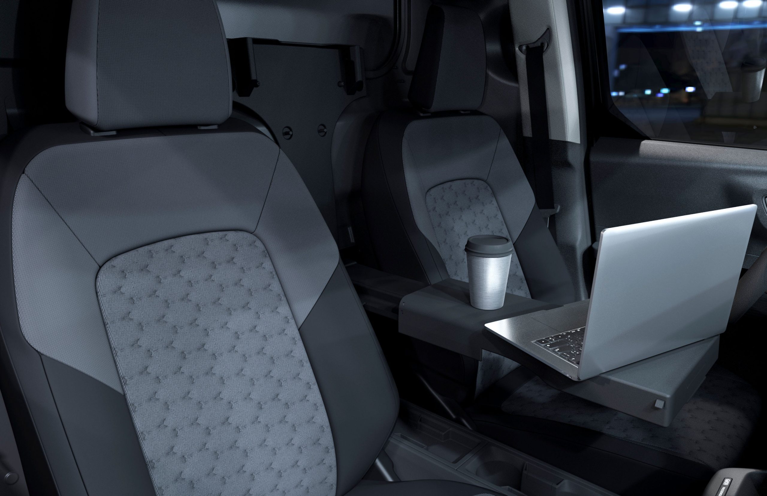 Ford E-Transit Courier: Παραγωγικότητα και πρακτικότητα στο ζενίθ!