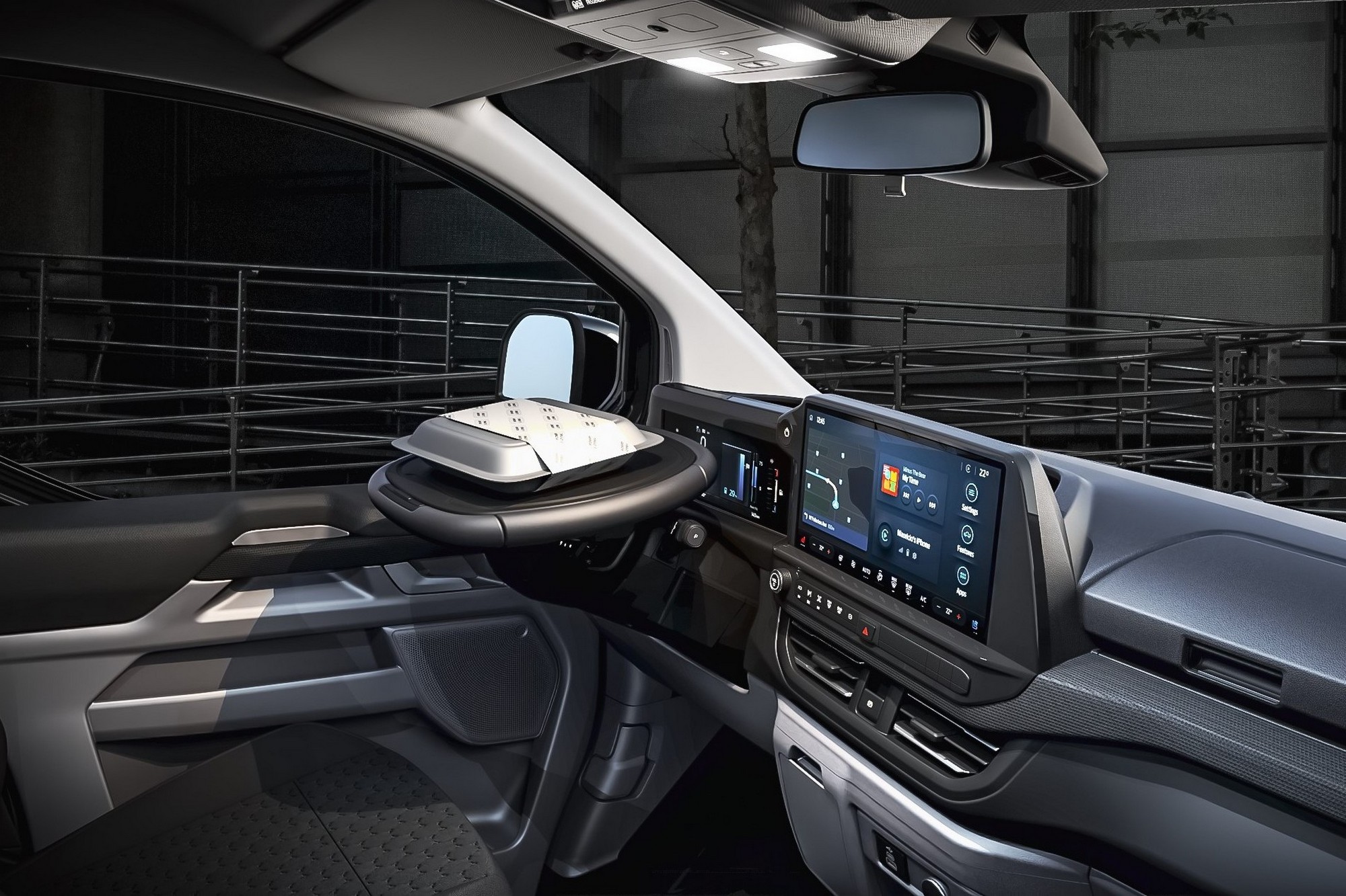 Νέο Ford E-Transit Custom: Στην πρίζα για ακόμα υψηλότερη παραγωγικότητα και αξία για κάθε επαγγελματία