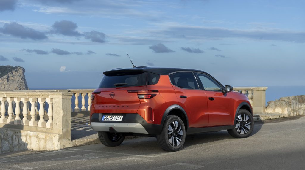 Opel Frontera Electric 2025 (9)