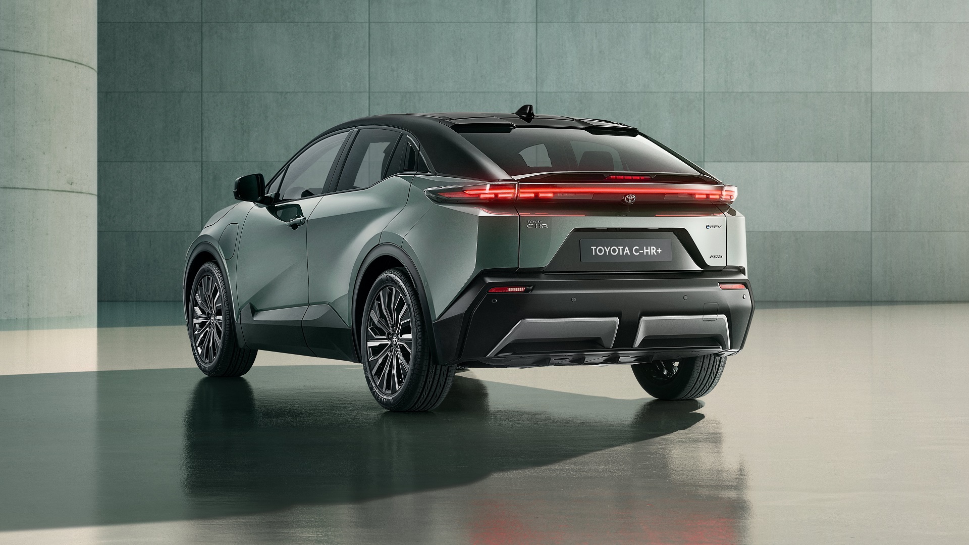 Toyota C HR+ studio 2025 (5)
