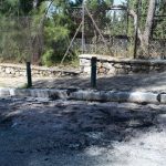 Βίντεο ντοκουμέντο από τη στιγμή που το τζιπ στο Παγκράτι τυλίγεται στις φλόγες – Στο κάθισμα του συνοδηγού βρέθηκε το θύμα