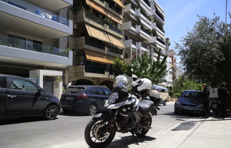 Oικογενειακός εφιάλτης στη Νέα Σμύρνη: Οι καβγάδες πατέρα και γιου για την εξάρτηση από τα ναρκωτικά