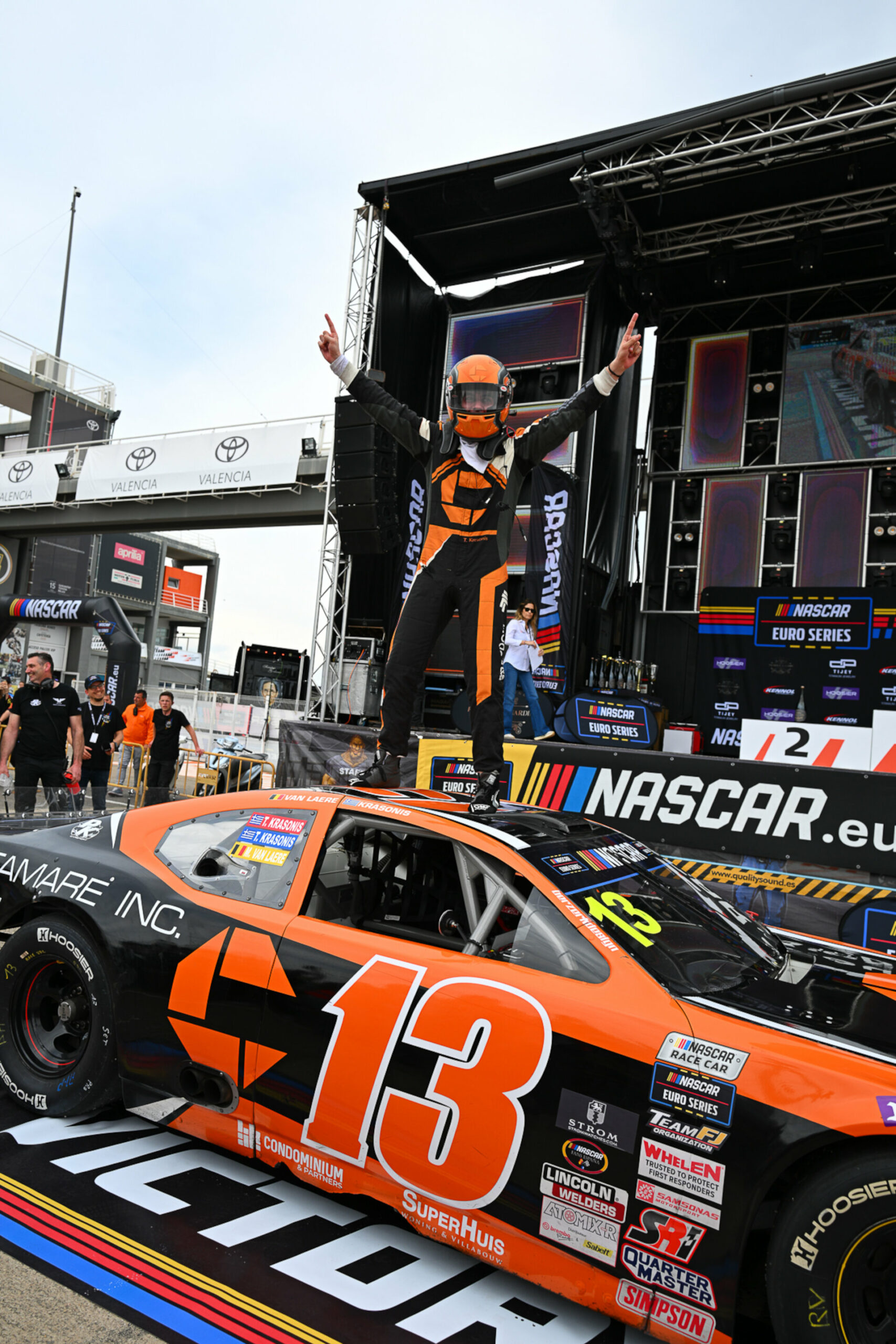 NASCAR Euro Series 2025: Ο Θωμάς Κρασώνης φτάνει στην Βαλελούγκα με στόχο νέο βάθρο