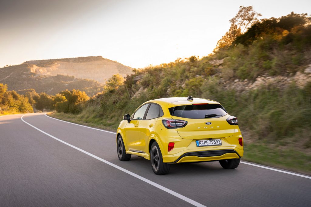 FORD PUMA GEN E 02