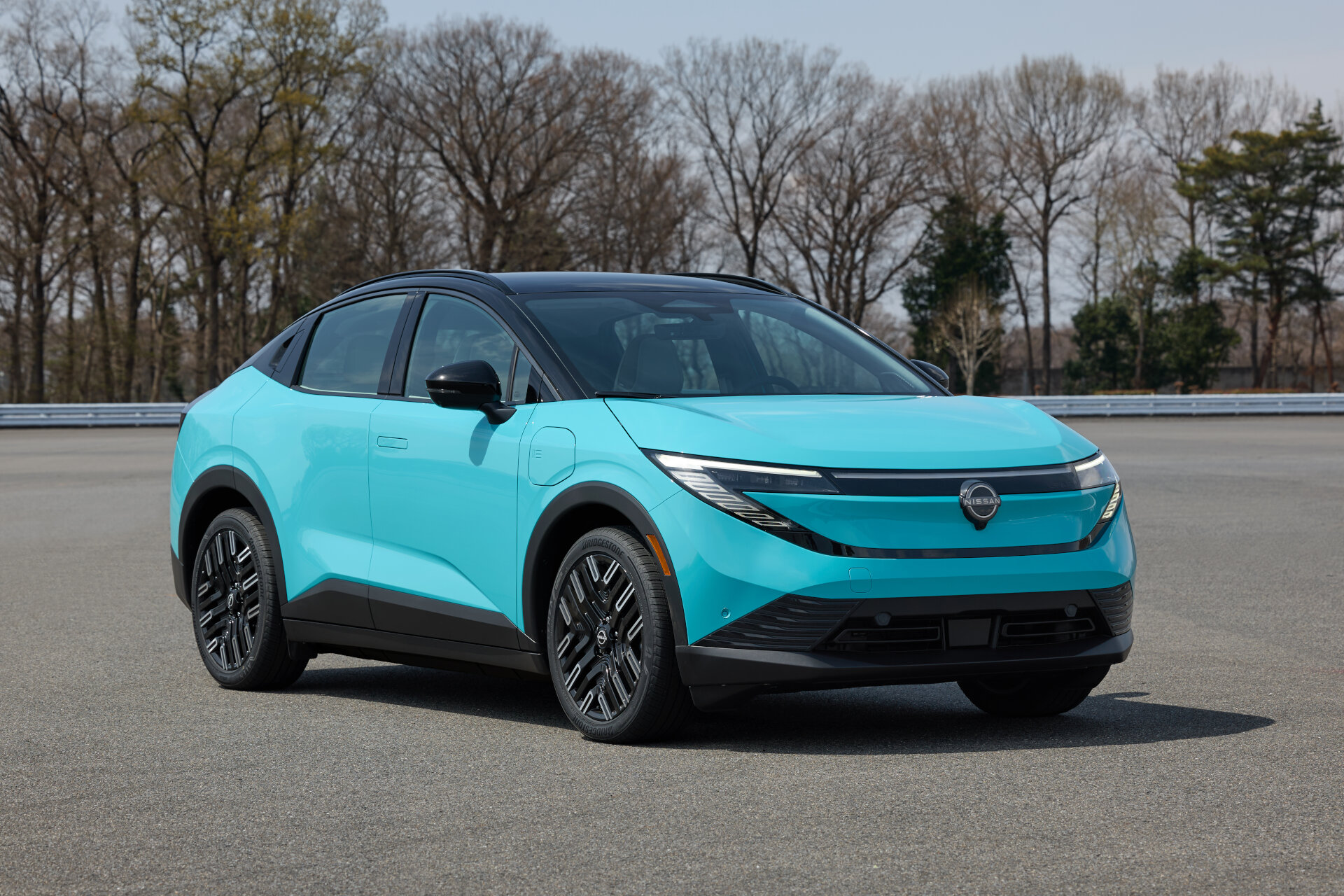 Nissan LEAF 2025 (4)