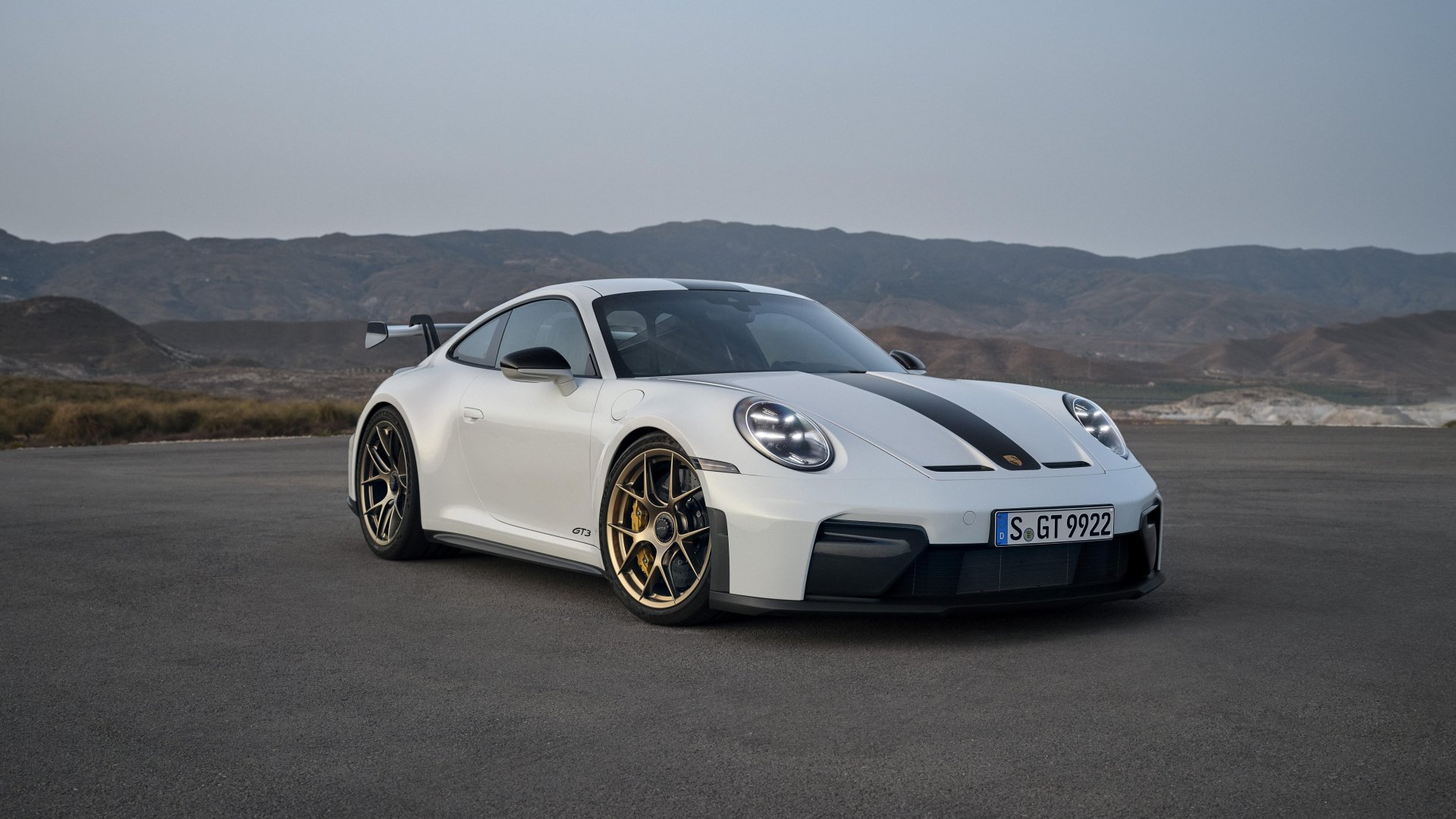 Porsche 911 GT3 2024 (1)
