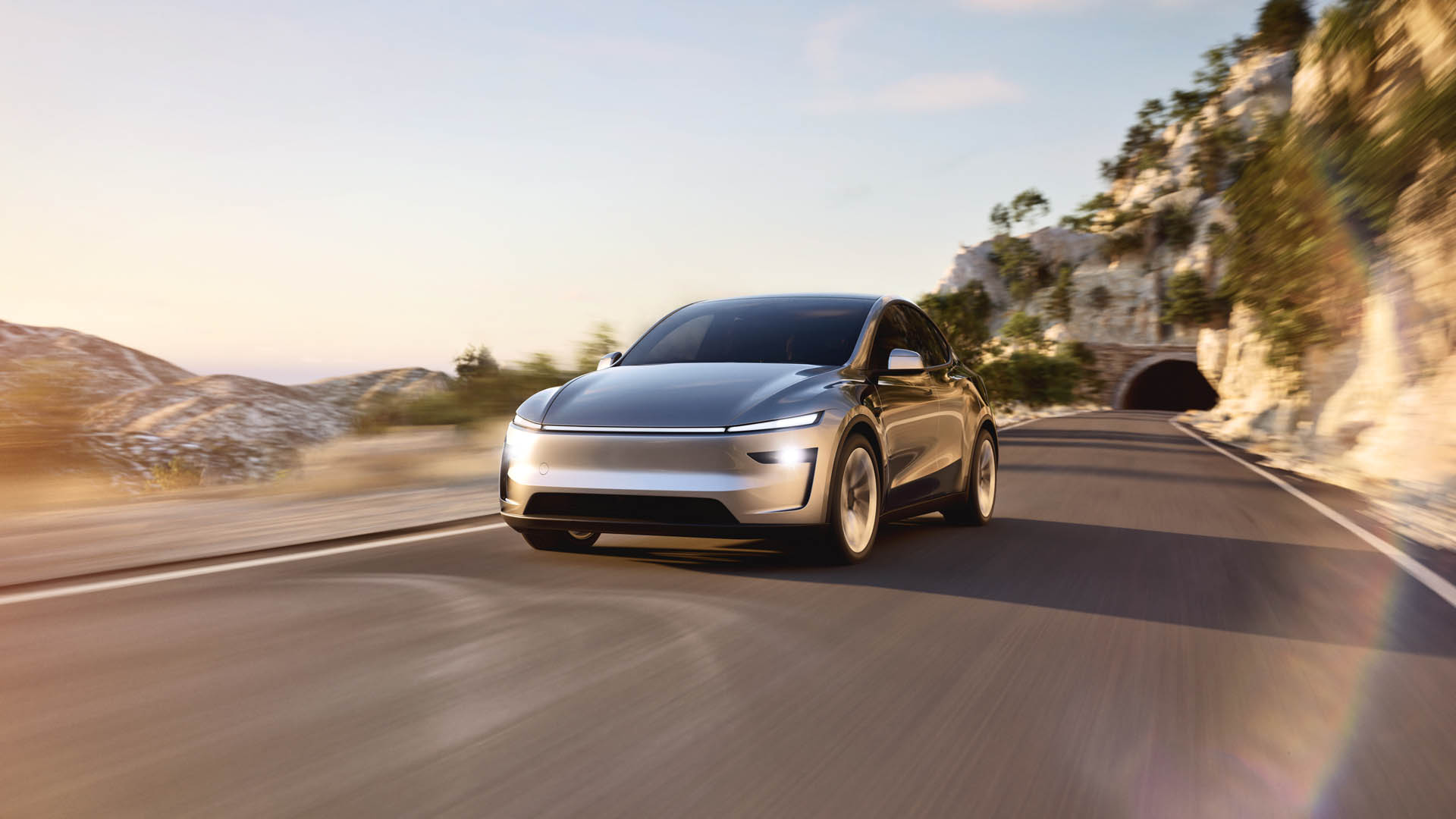 Tesla Model Y 2025 (5)