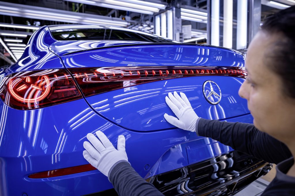 Mercedes-Benz: Ξεκινά την παραγωγή της νέας CLA στο εργοστάσιο του Rastatt