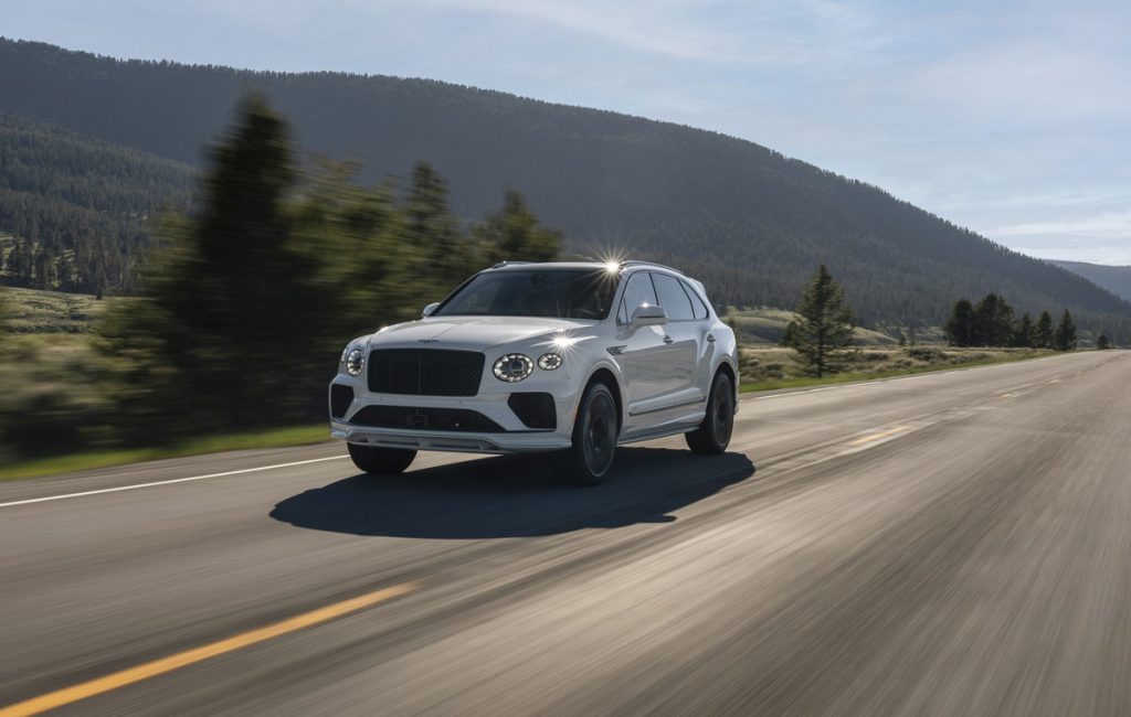 Η νέα Bentley Bentayga Speed ανεβάζει ταχύτητα