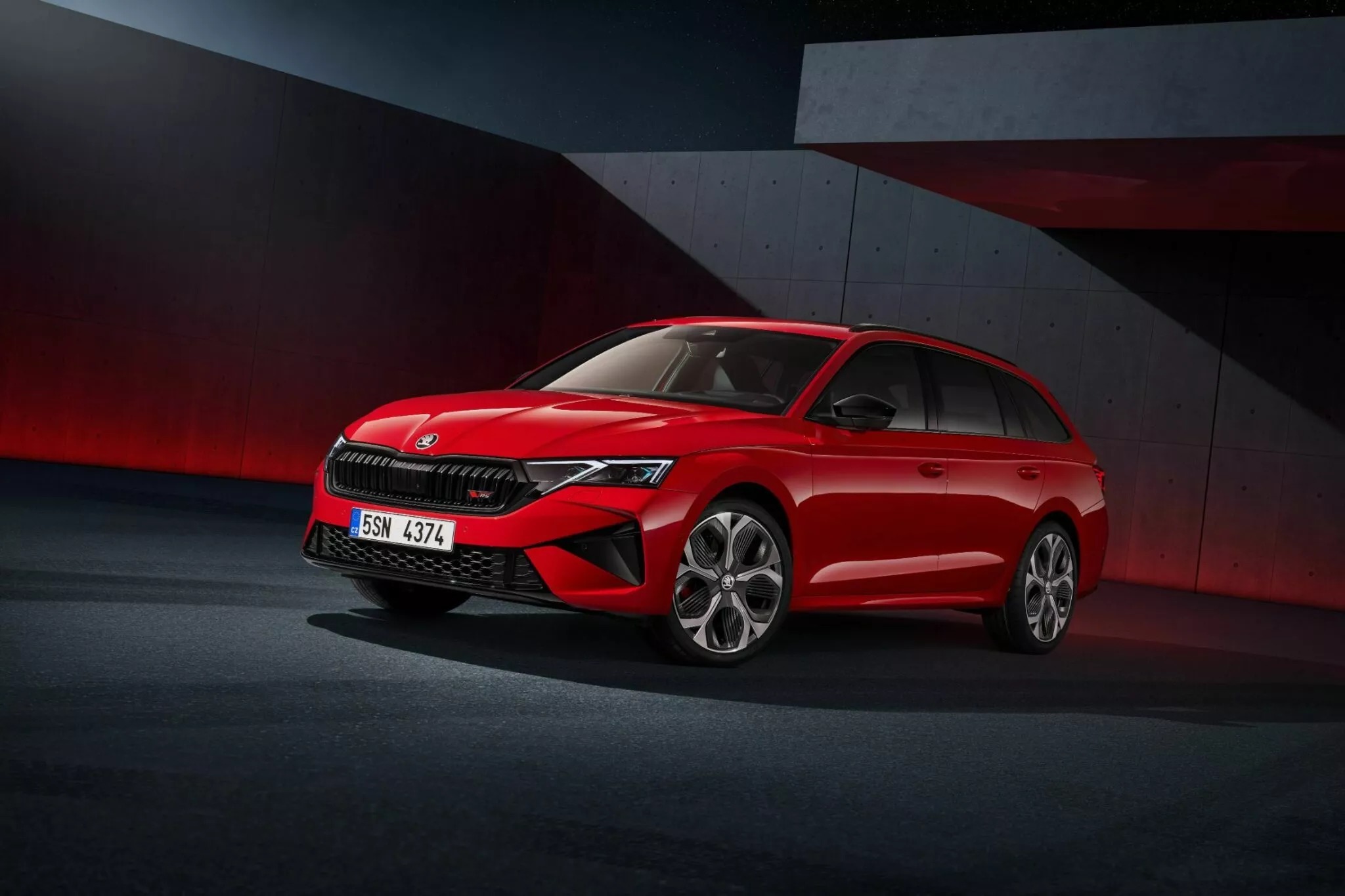 Το νέο ηλεκτρικό wagon της Skoda ετοιμάζεται να αναστατώσει την αγορά 