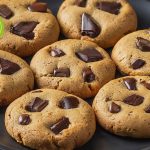 Soft cookies χωρίς ζάχαρη, με σοκολάτα & ταχίνι