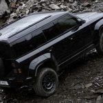 Land Rover Defender Octa Black (1)