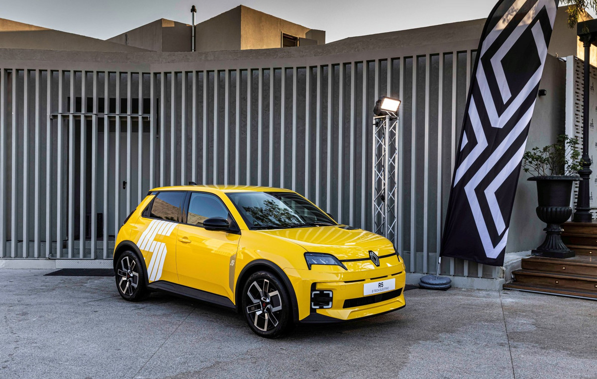 Νέα εποχή για Renault και Dacia στην Ελλάδα