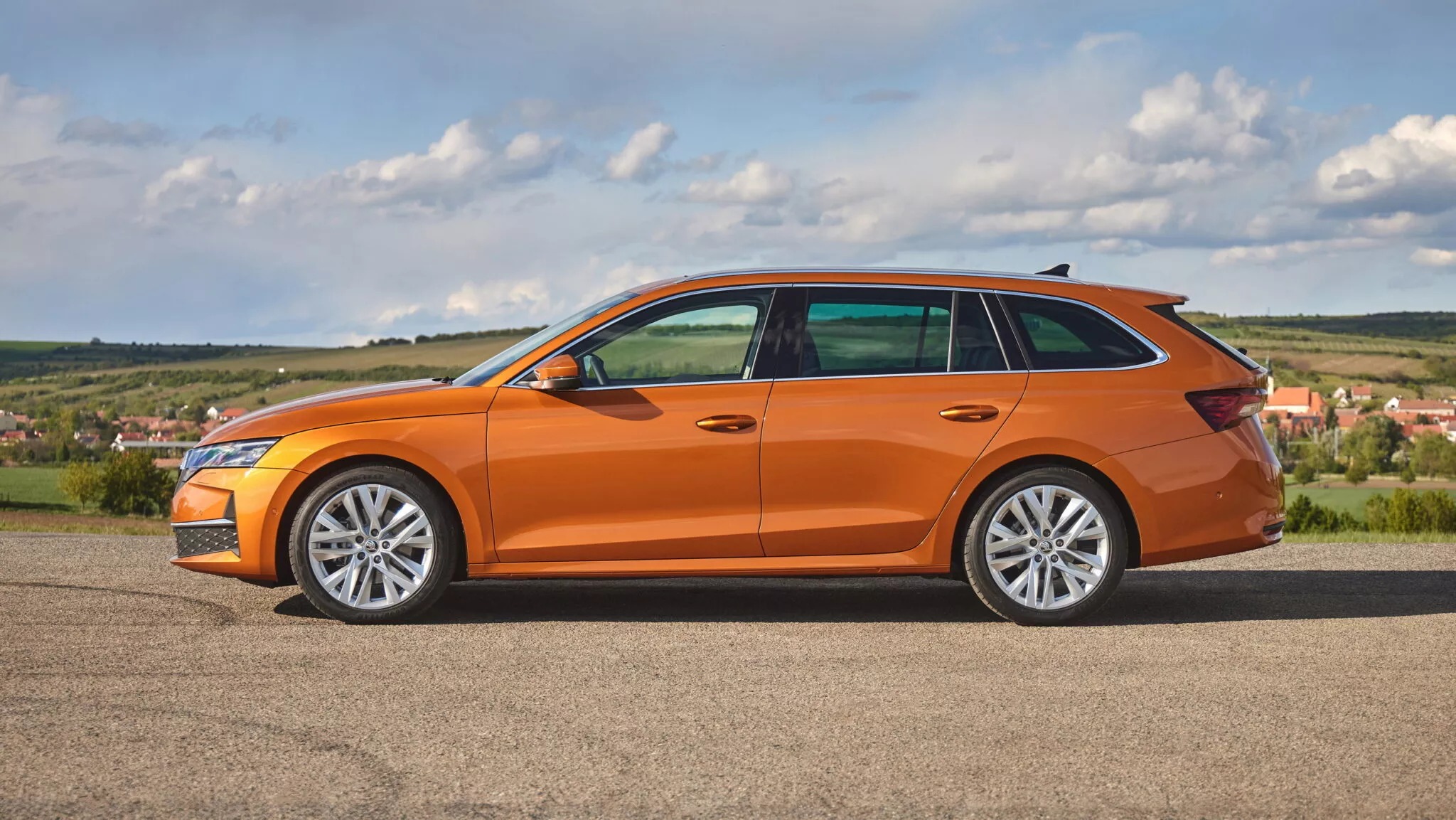 Το νέο ηλεκτρικό wagon της Skoda ετοιμάζεται να αναστατώσει την αγορά 