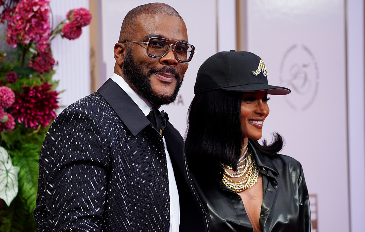 Ο δισεκατομμυριούχος που απέλυσε τη θεία του και «έκοψε» τα λεφτά προς τα μέλη της οικογένειάς του: Δεν είμαι «κοινωνική πρόνοια»