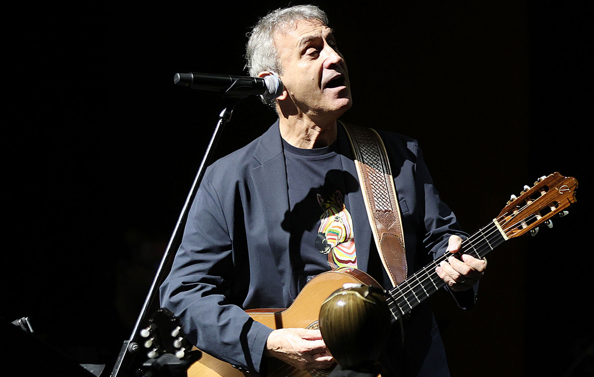 Γιώργος Νταλάρας: «Βάζουν ακαθαρσίες στο στόμα» – «Οι μισές δουλειές είναι σκουπίδια» – Το ξέσπασμα για τη «νύχτα»