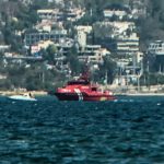 Καλά στην υγεία του το πλήρωμα του ελικοπτέρου μετά την αναγκαστική προσθαλάσσωση στην Ελευσίνα