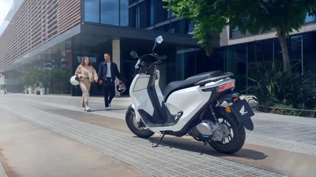 Αυτό είναι το νέο ηλεκτρικό σκούτερ της Honda