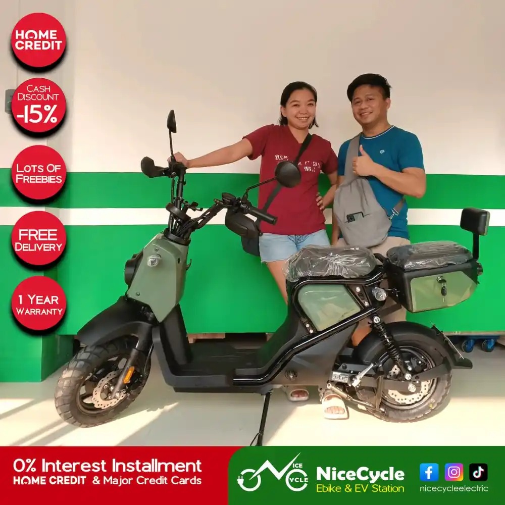 Αυτό είναι το ηλεκτρικό Honda Ruckus 

<p data-wpview-marker=