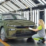 skoda paint shop factory (2)