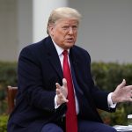 Ο Τραμπ αλλάζει τους μεταπολεμικούς κανόνες του εμπορίου, πάνω απ’ όλα στις ΗΠΑ