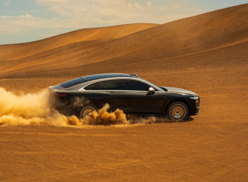 Voyah Passion L: Το νέο plug-in hybrid sedan με 657 ίππους και αυτονομία 300+ km
