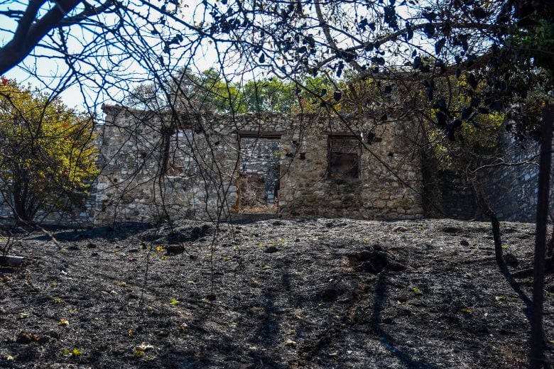 Αυστηρό χρονοδιάγραμμα 10 ημερών για την υποβολή των φακέλων από τους πυρόπληκτους – Τα ποσά της οικονομικής ενίσχυσης