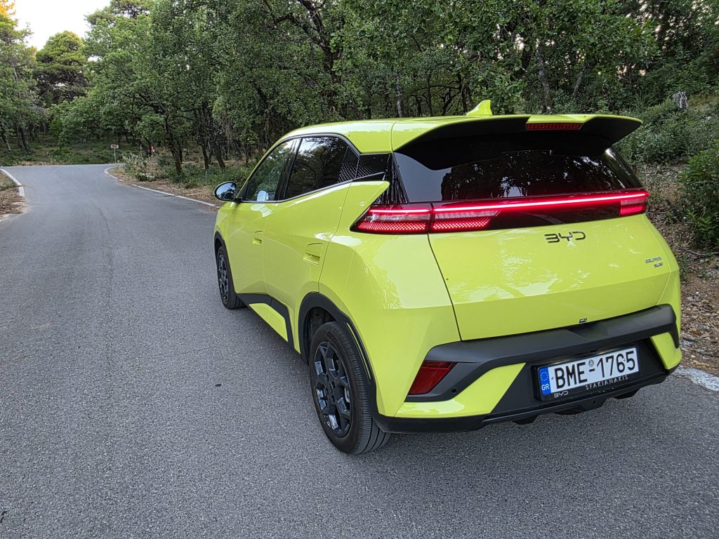 Δοκιμή BYD Dolphin SURF: Ένα κύμα ηλεκτρικής δροσιάς