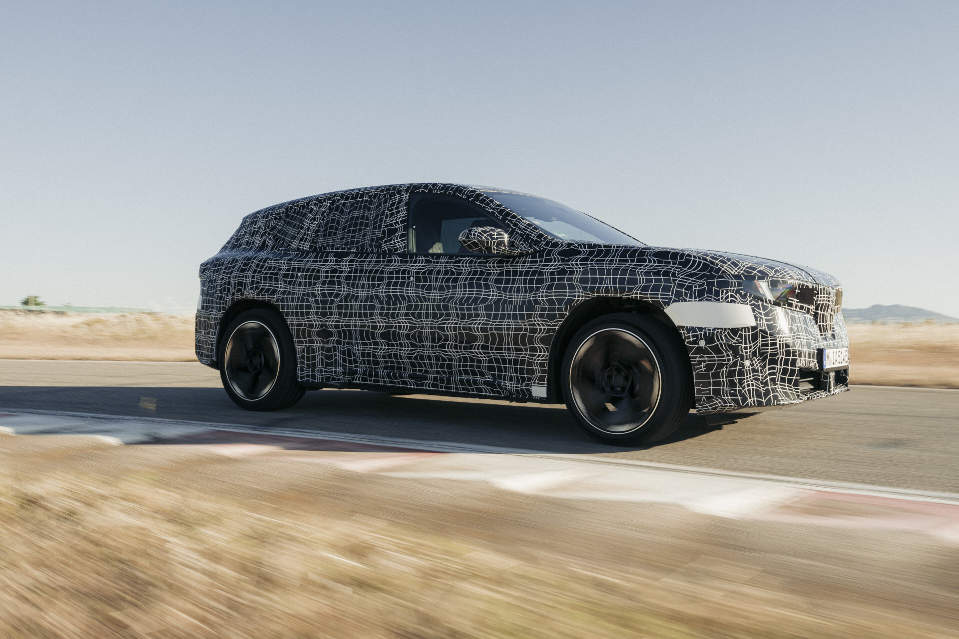 BMW iX3 testing (3)