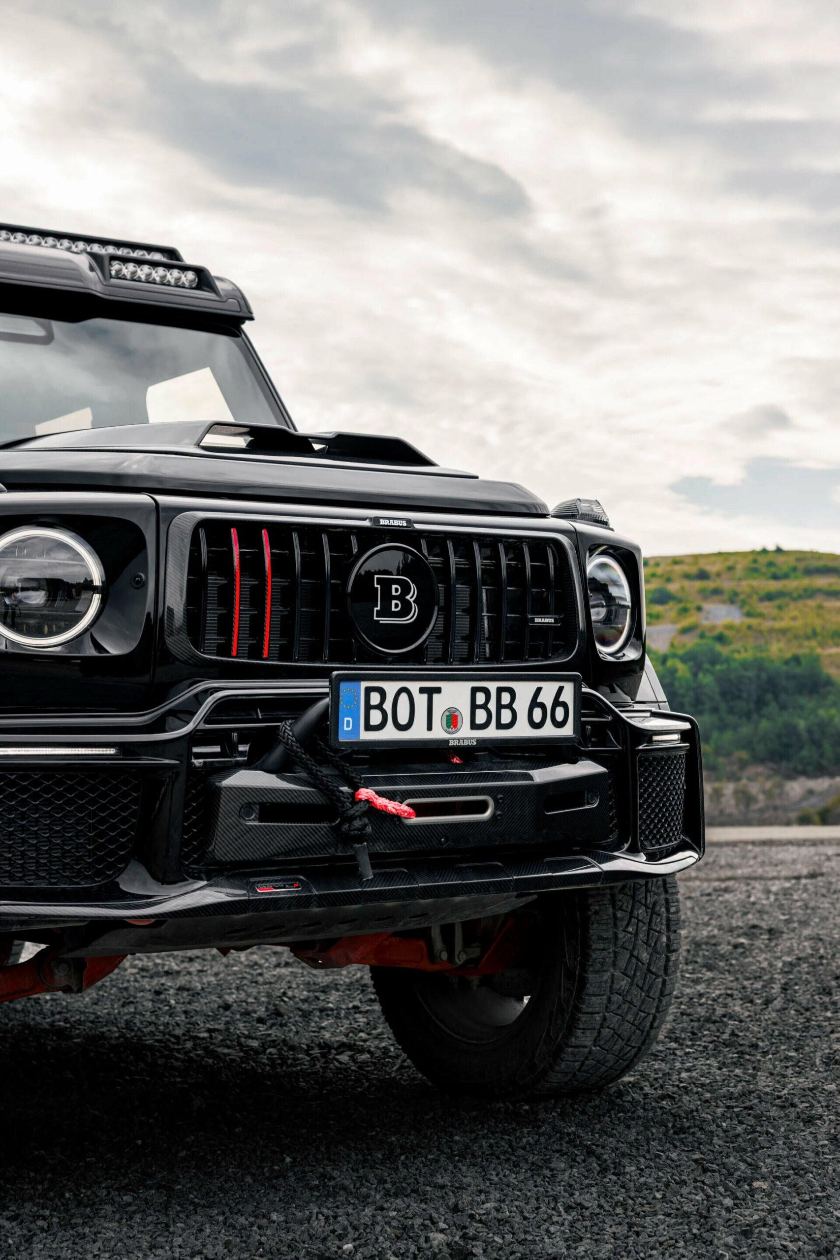 Brabus XLP 800 6x6 Adventure: Πληθωρικό και ξεχωριστό, με 800 ίππους