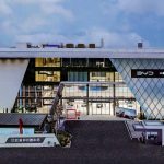 BYD: Η πιο τρελή πίστα ηλεκτρικών αυτοκινήτων στην Κίνα με αμμόλοφους, πισίνα και drift!