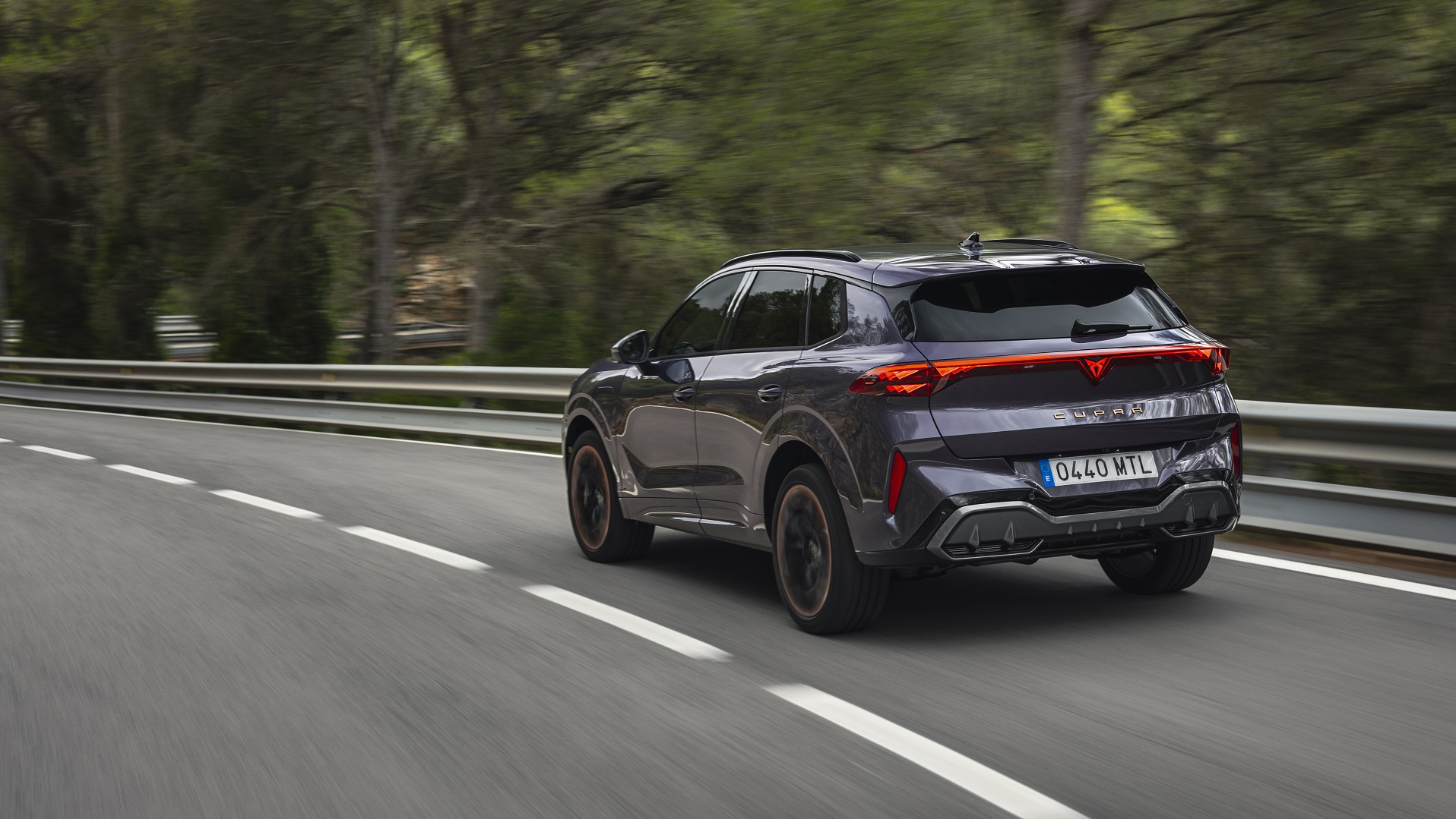 CUPRA TERRAMAR DARK VOID 01