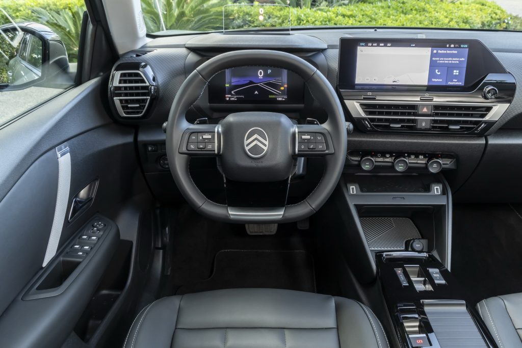 Citroen C4 Hybride Max 037 resize