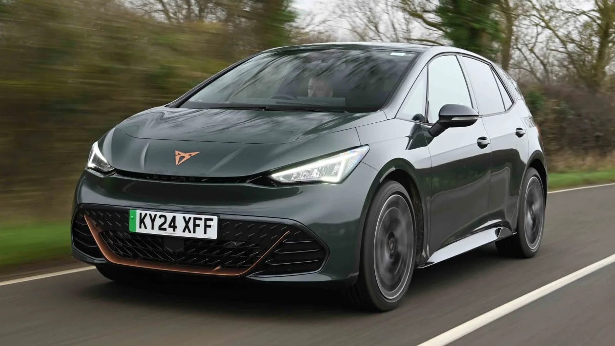 Cupra Born VZ: Το ηλεκτρικό hot hatch που τα βάζει με όλους - 321 ίπποι, σπορ ψυχή και 600 km αυτονομία!