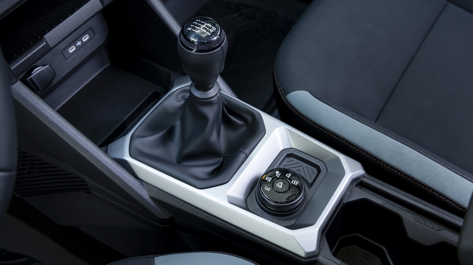 DACIA BIGSTER (R1310) DACIA BIGSTER (R1310)