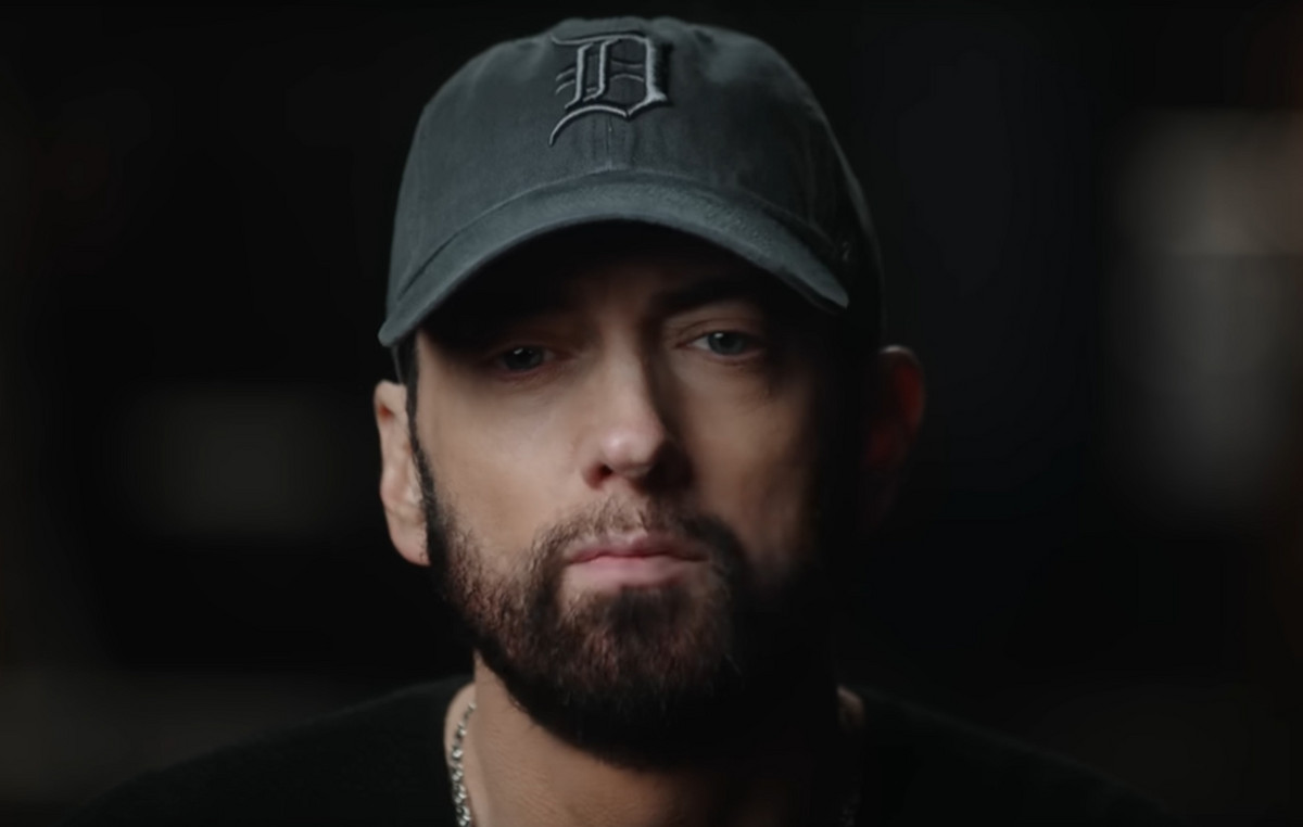 Ο Eminem για την υπερβολική δόση που παραλίγο να τον σκοτώσει: «Ξύπνησα στο νοσοκομείο – Ένιωθα ότι θα πέθαινα»»
