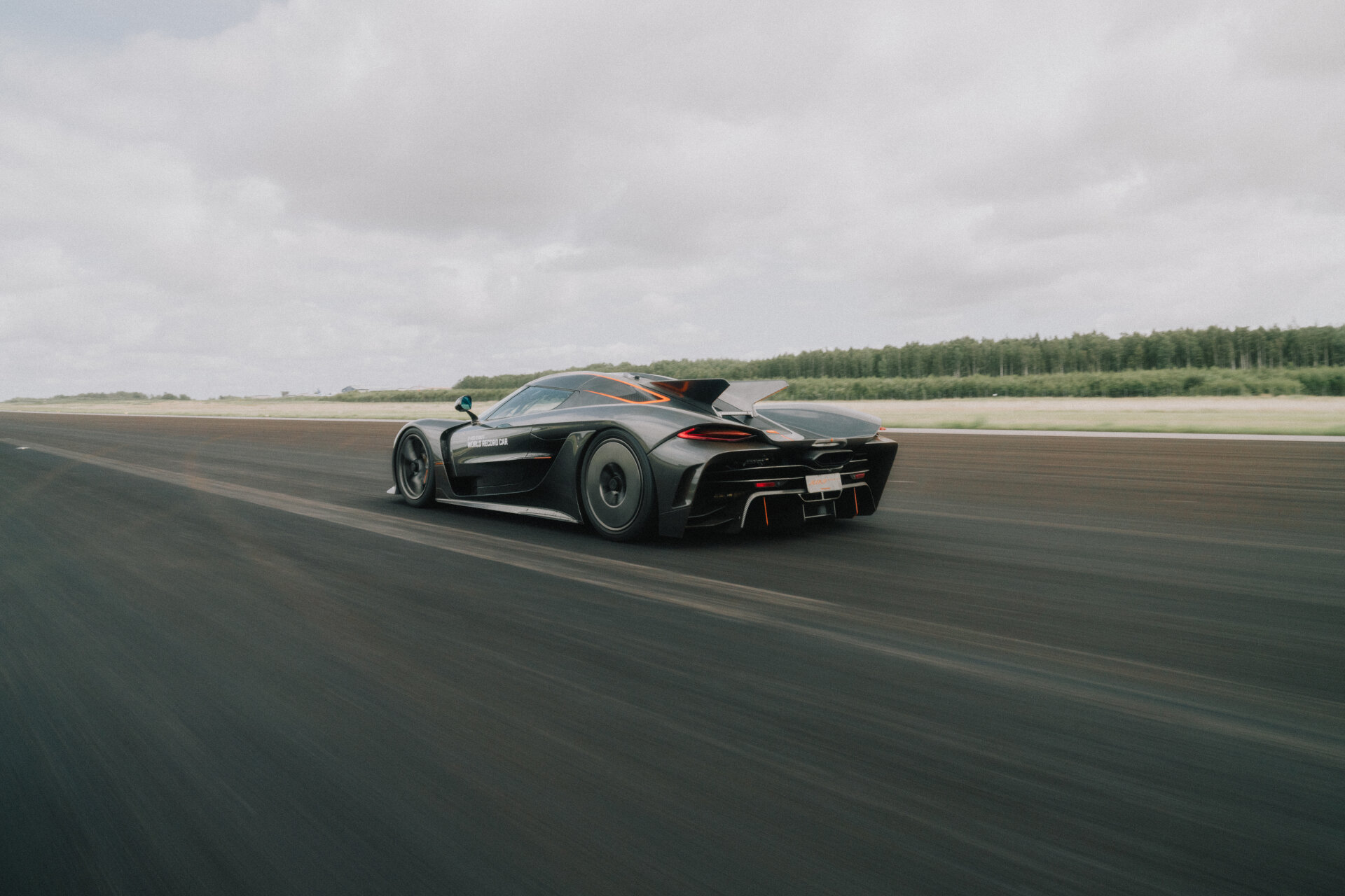 Koenigsegg Jesko Absolut Overdrive (2)