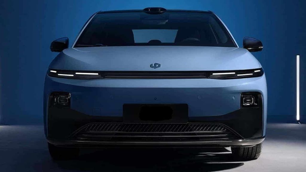 Νέο Leapmotor B05: Το κινεζικό ηλεκτρικό που «κοιτάζει στα μάτια» το VW ID.3!